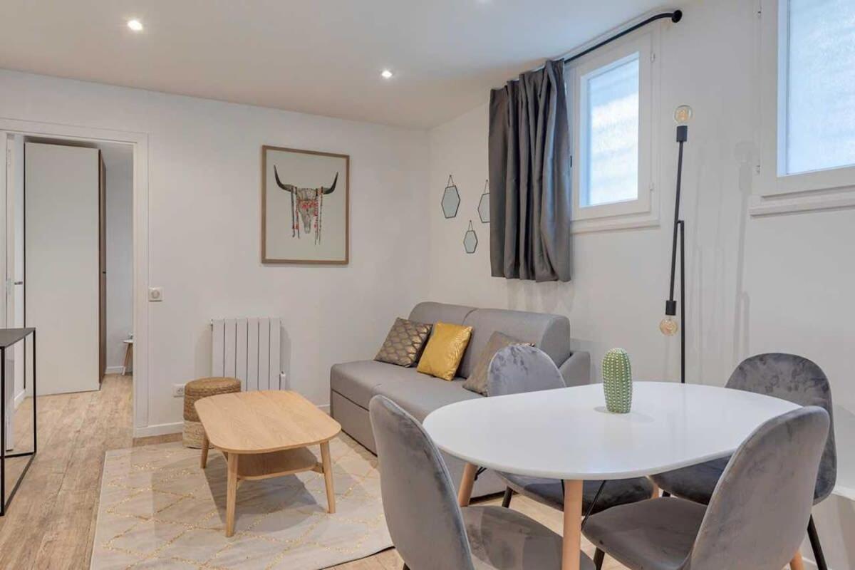 By Buttes Chaumont Park Parisian Freshness 12 Appartement *